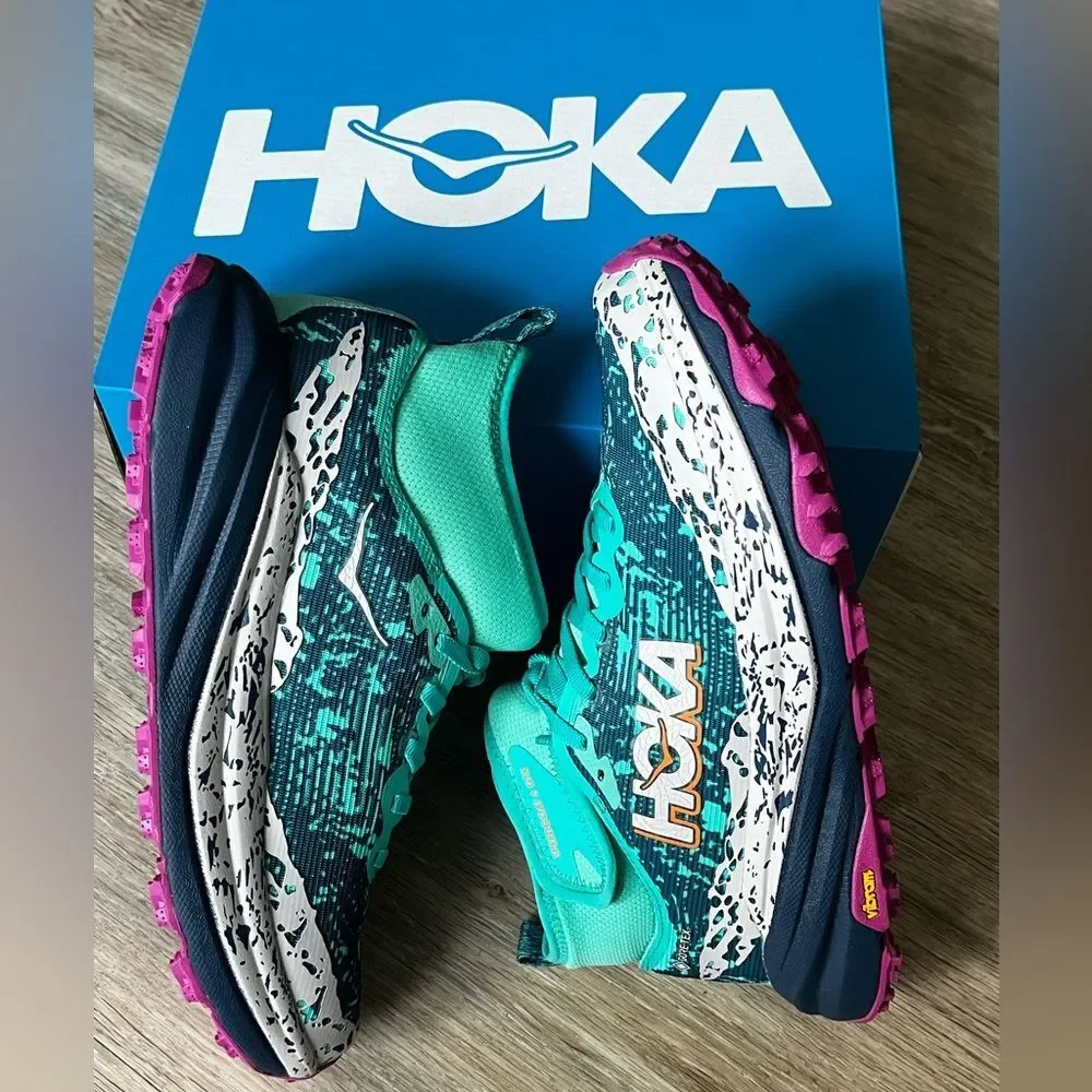 Hoka Women's Speedgoat 6 Mid GTX Shoes Waterproof Megagrip Hiking Trail Sports